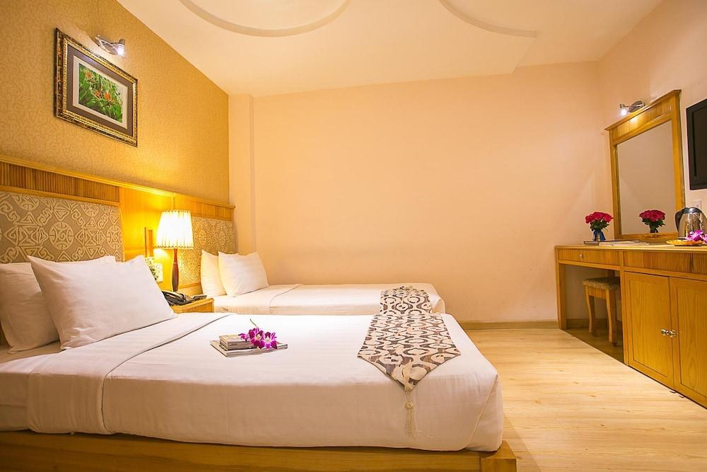 Sky Gem Hotel - Ben Thanh Ho Chi Minh City Exterior photo